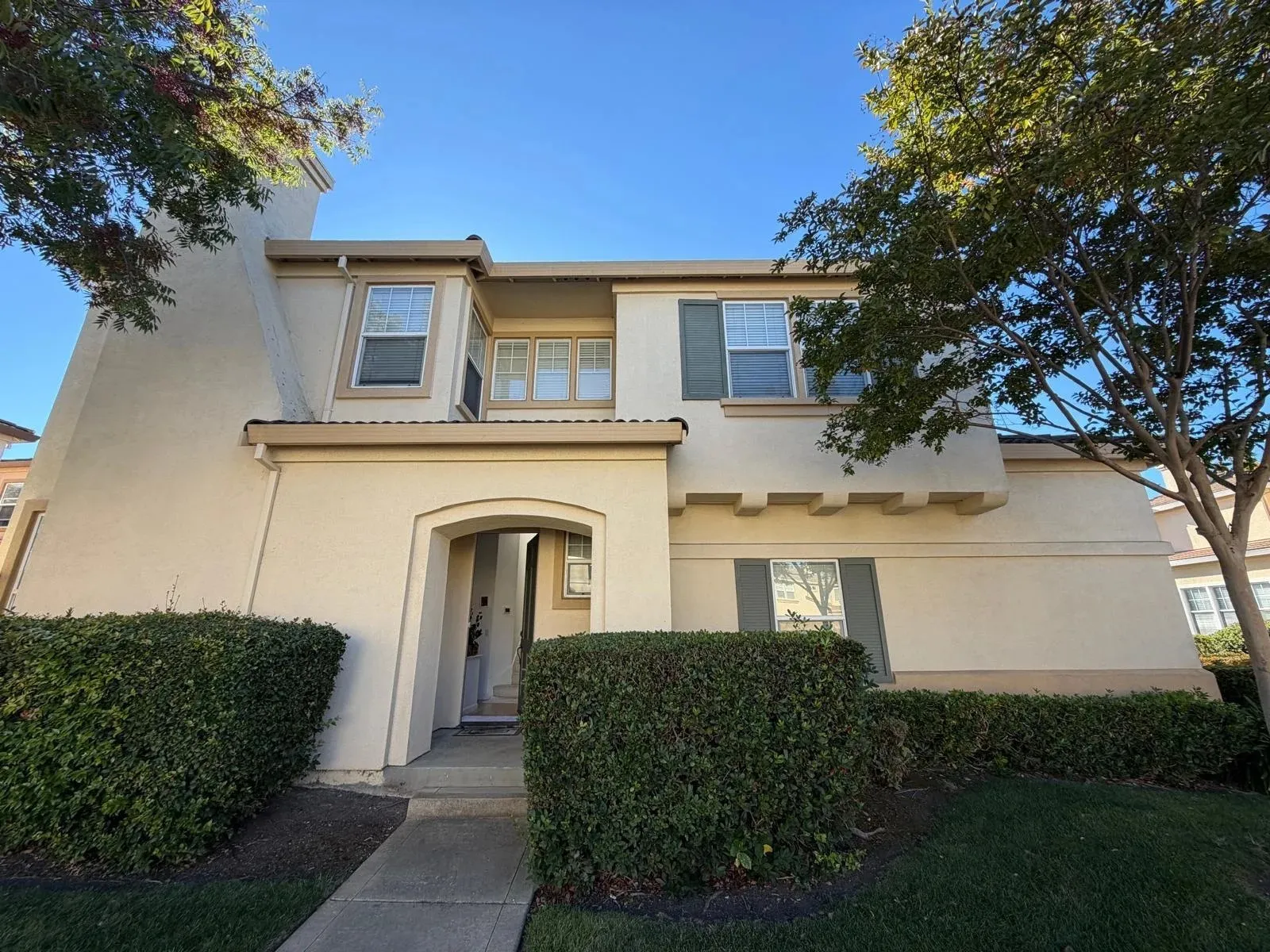 Home - World Pro Painting 12 Painting Service Projects