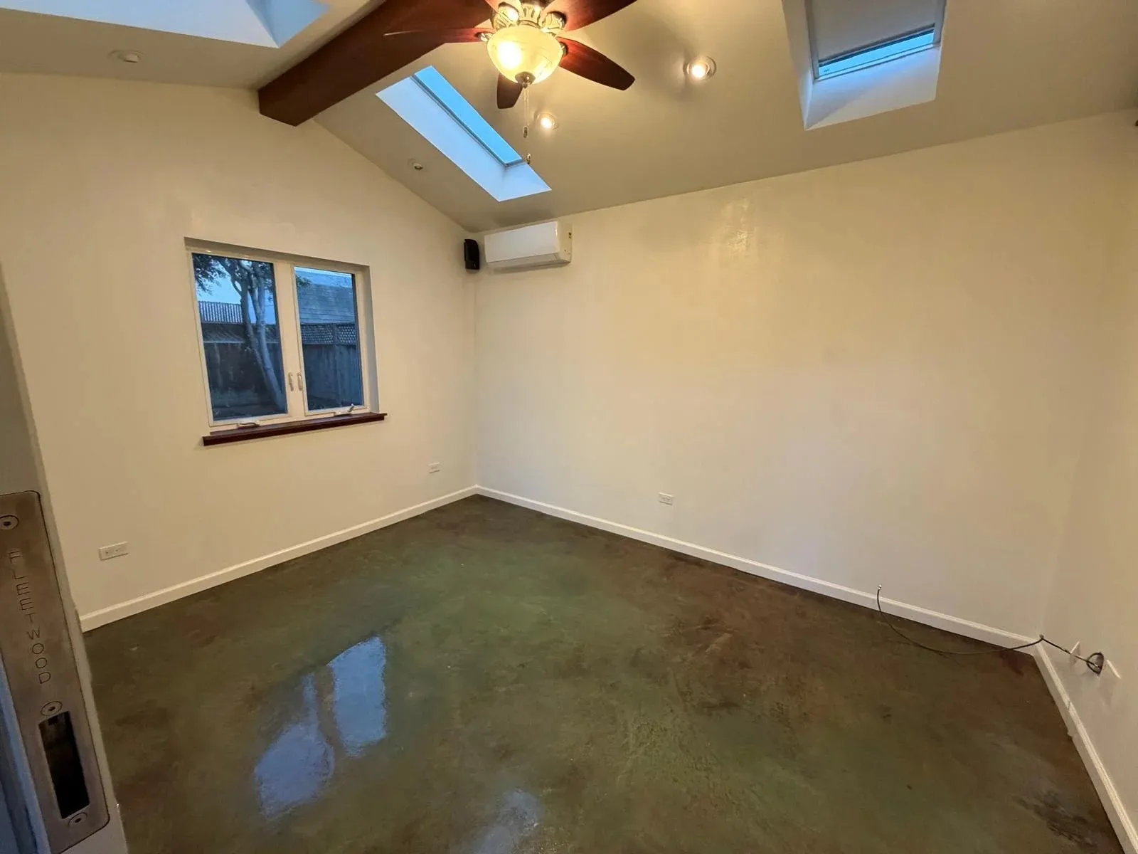 Home - World Pro Painting 12 Painting Service Projects